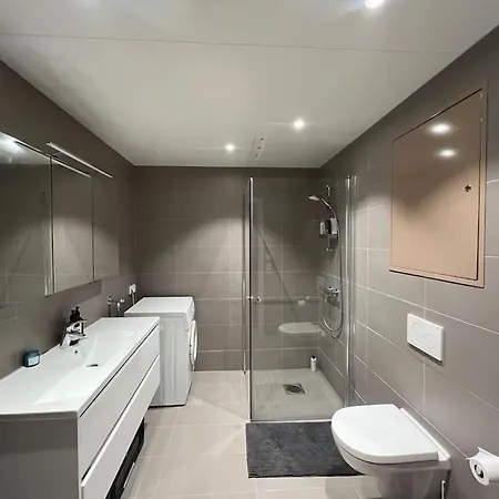 2-bedroom Apt - Modern In Ost 公寓